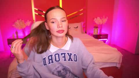 shyysiren online show from 7, 10, 2025