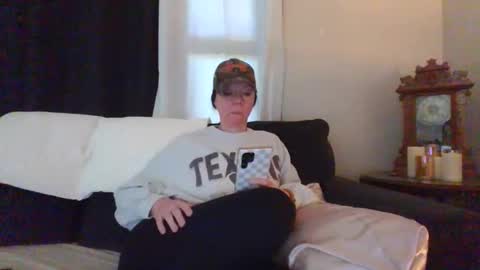 Snapshot of sidneyraee chatting on 14, 5, 2026 Mrs. St. Patrickk online show from 14, 5, 2026
