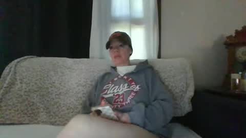Snapshot of sidneyraee chatting on 16, 5, 2026 Mrs. St. Patrickk online show from 16, 5, 2026