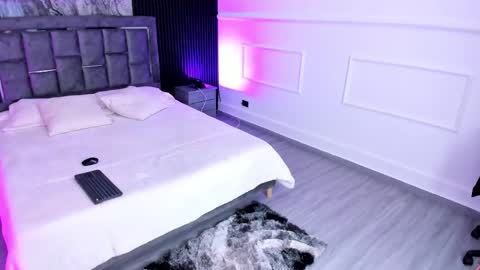 Siena Rosewood online show from 2, 12, 2025