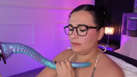 Snapshot of sienarosewood chatting on 24, 7, 2026 Siena Rosewood online show from 24, 7, 2026