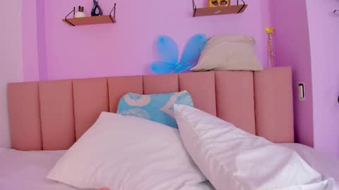 sienna_mg12 online show from 20, 11, 2025