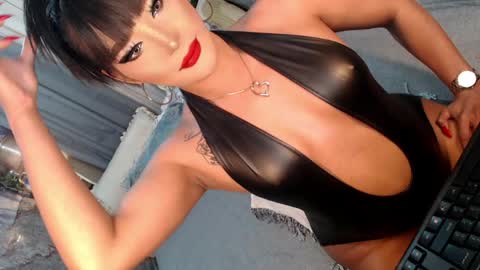 Sierrafina online show from 12, 4, 2026