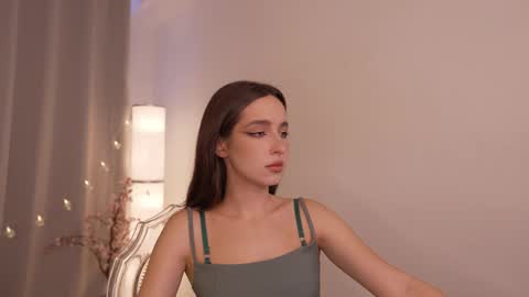 Snapshot of silent_chill chatting on 2, 3, 2025 Chilli online show from 2, 3, 2025