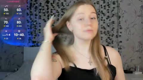 Chloe online show from 10, 11, 2025