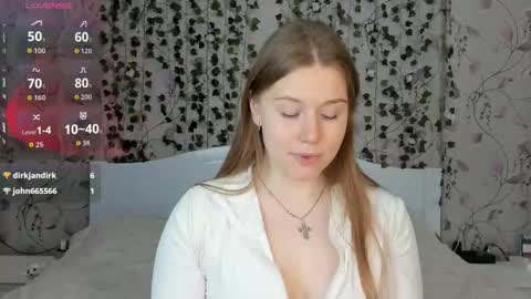 Chloe online show from 12, 11, 2025