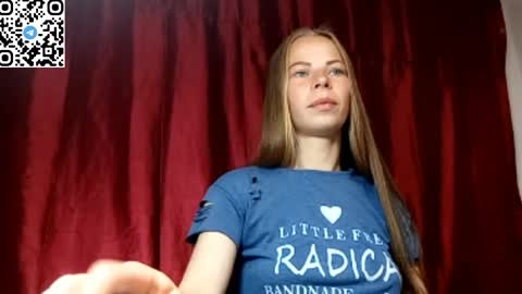 Snapshot of silentpassion567 chatting on 12, 5, 2026 JULIANA online show from 12, 5, 2026