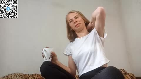 Snapshot of silentpassion567 chatting on 27, 5, 2026 JULIANA online show from 27, 5, 2026