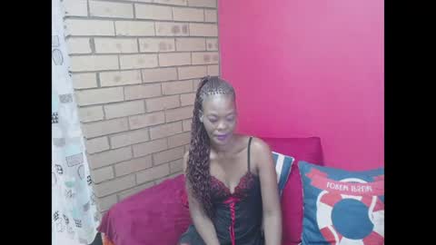 Snapshot of silkyeboni chatting on 31, 7, 2026 silkyeboni online show from 31, 7, 2026