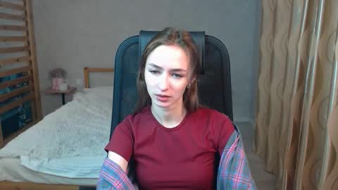 silkymiley online show from 19, 9, 2025
