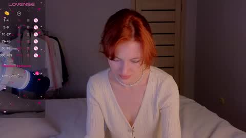 Snapshot of silly___woman chatting on 27, 5, 2026 silly___woman online show from 27, 5, 2026