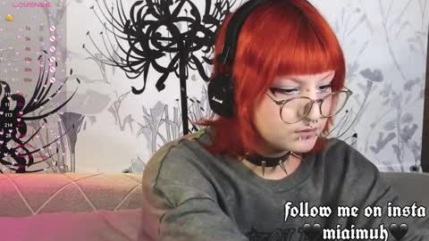 Mia online show from 25, 9, 2025