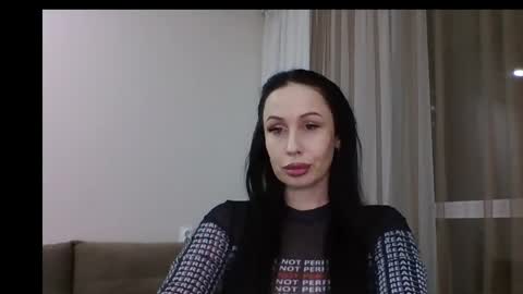 Snapshot of silver_still chatting on 10, 4, 2026 silver_still online show from 10, 4, 2026