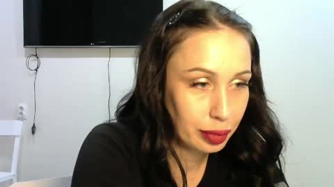 Snapshot of silver_still chatting on 15, 4, 2026 silver_still online show from 15, 4, 2026