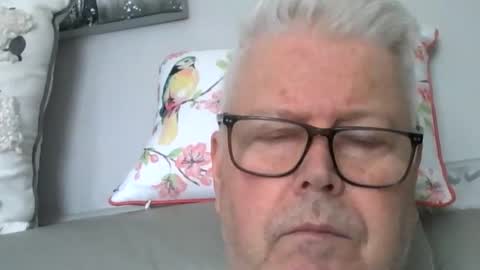 silverfoxpauly online show from 16, 4, 2026