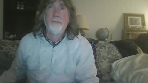 Snapshot of silverfunfox chatting on 18, 2, 2026 silverfunfox online show from 18, 2, 2026