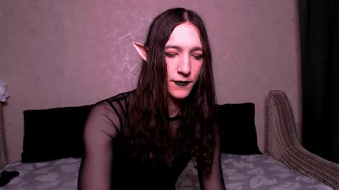 silvermuse online show from 28, 10, 2025