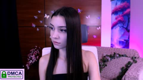 Silvia nude in pvt  online show from 5, 12, 2024