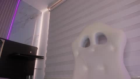 silvia online show from 27, 1, 2025