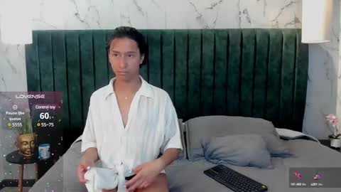 simon_durand online show from 3, 3, 2025