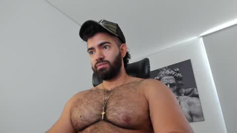 Snapshot of simon_leon01 chatting on 25, 7, 2026 simon_leon01 online show from 25, 7, 2026