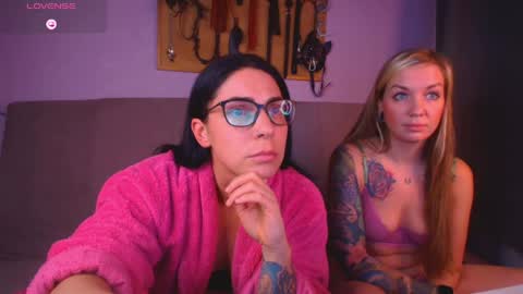 simona_moonshine online show from 12, 4, 2026
