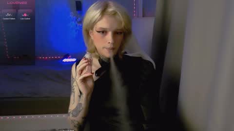 Snapshot of simona_rain chatting on 17, 9, 2025 Simona online show from 17, 9, 2025