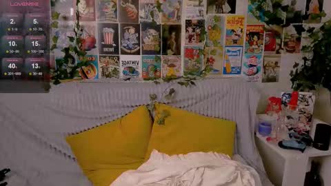 Snapshot of simona_rain chatting on 26, 9, 2025 Simona online show from 26, 9, 2025