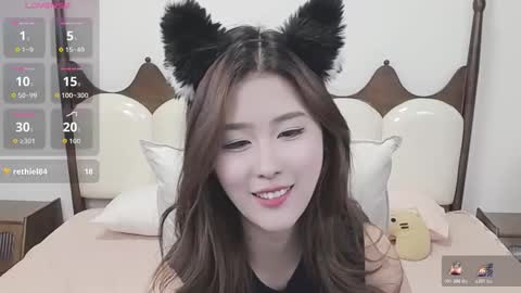 simonastephanie online show from 1, 11, 2025