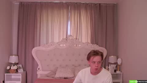 Snapshot of simonwarner chatting on 9, 5, 2026 Simon online show from 9, 5, 2026