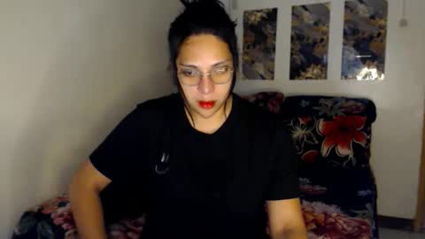 LEILA online show from 5, 10, 2025