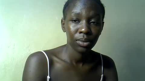 Snapshot of simplyloy33 chatting on 28, 5, 2026 simplyloy33 online show from 28, 5, 2026