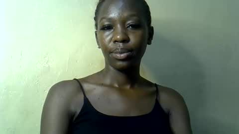 Snapshot of simplyloy33 chatting on 11, 6, 2026 simplyloy33 online show from 11, 6, 2026