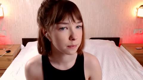 Sindy Juxx online show from 6, 3, 2025