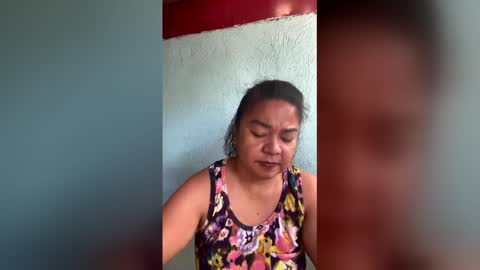 sinfullwife6969 online show from 22, 2, 2026