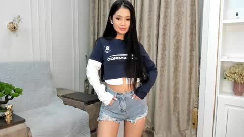 Snapshot of sinsemillaa chatting on 15, 12, 2024 Ellie online show from 15, 12, 2024
