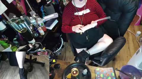 Snapshot of sinstresshemlock chatting on 11, 6, 2026 Sinstress hemlock online show from 11, 6, 2026