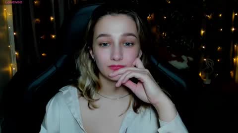 Sinty Noria online show from 10, 3, 2025