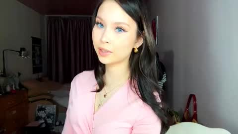 Emma online show from 15, 11, 2025