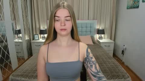 SirenaBloom online show from 26, 2, 2026