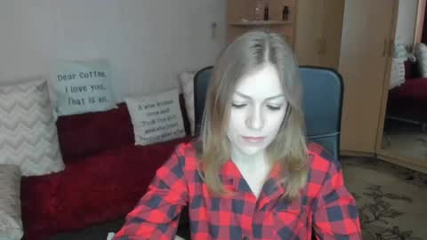 Snapshot of sirenasilk chatting on 23, 4, 2026 sirenasilk online show from 23, 4, 2026