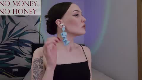 Goddess Sirena online show from 10, 6, 2026