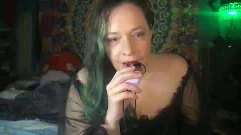 RavenFalls Aphrodite Priestess online show from 29, 10, 2025