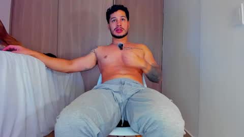 Call me papi online show from 8, 5, 2026