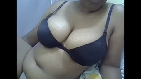 Snapshot of sisibrown97 chatting on 13, 1, 2025 brown online show from 13, 1, 2025