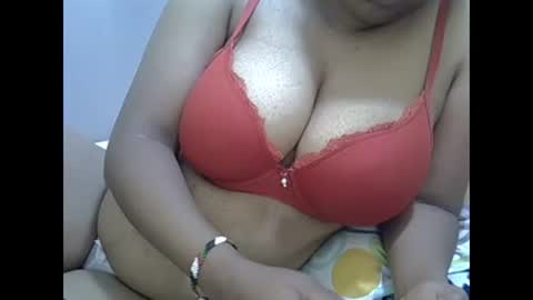 Snapshot of sisibrown97 chatting on 21, 1, 2025 brown online show from 21, 1, 2025