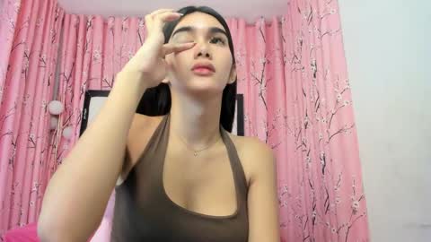 Snapshot of sissyclown_dolly chatting on 10, 5, 2026 sissyclown_dolly online show from 10, 5, 2026