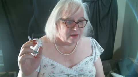 Snapshot of sissydianetx chatting on 22, 12, 2024 Sissy Diane online show from 22, 12, 2024