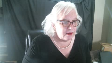 Snapshot of sissydianetx chatting on 9, 1, 2025 Sissy Diane online show from 9, 1, 2025