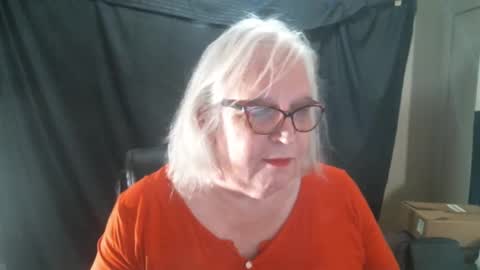Snapshot of sissydianetx chatting on 14, 1, 2025 Sissy Diane online show from 14, 1, 2025